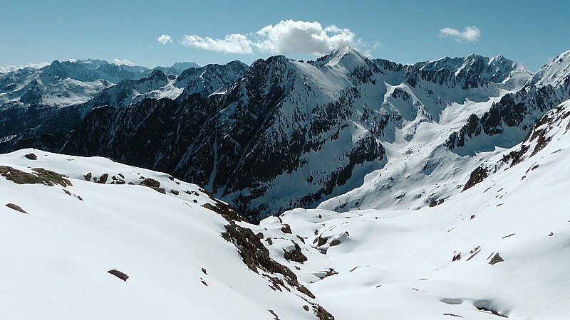 2400m : vue sur le vallon de la Seccia descendu hier