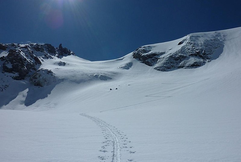 Glacier du Gd Col : La trace de montée au col des Roches, parfaite.