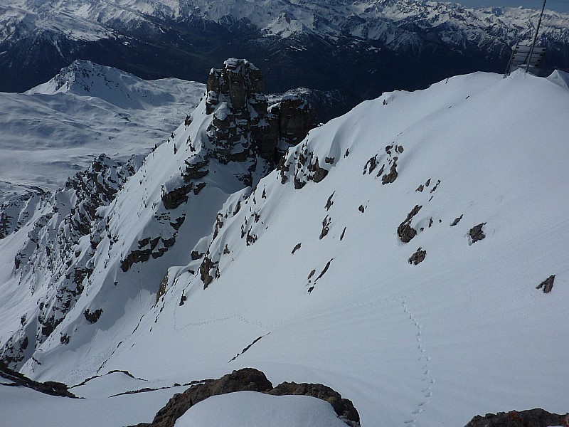 Pic de Rochebrune : c'est bien rempli côté Est, mais ça chauffe fort !