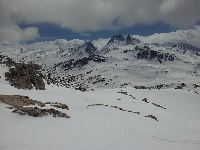 Descente E de la Réchasse : vue en direction du Grand Roc Noir