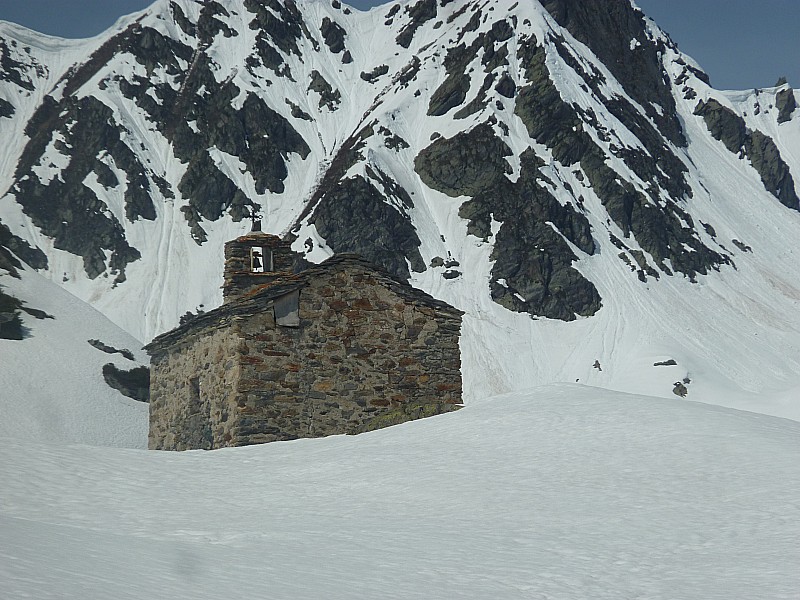 Chapelle St Pierre : Témoignage de la foi de nos anciens et guide pour nous