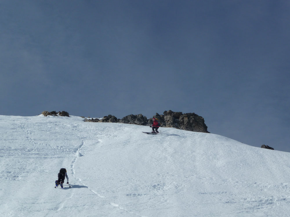 Sommet, c'est partit ! : Descente du sommet de la Cochette, neige peu décaillée.