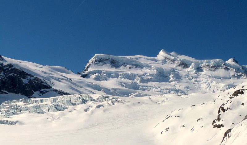 #7 Grand Combin : Jolie ligne de mire... Grand Combin : Jolie ligne de mire...