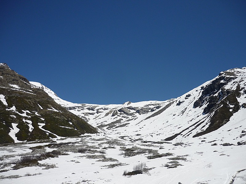 Dans le rétro : On devine la cascade à gauche...