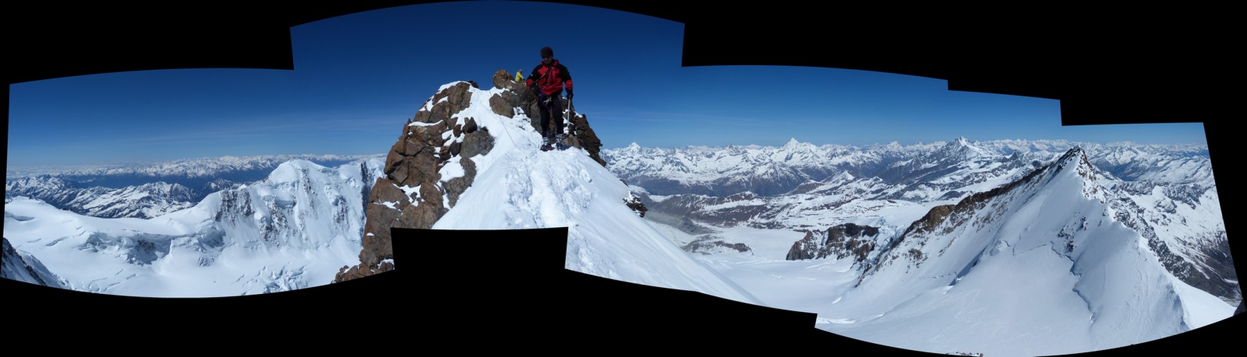 Sommet de la Suisse : Panorama 200° sur l'ensemble des Alpes
