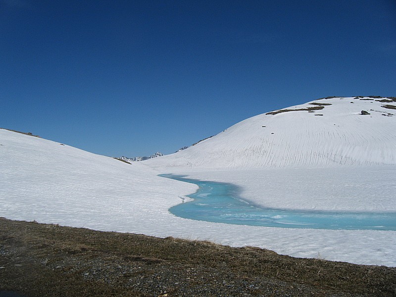 lac Blanc : début de débâcle au lac Blanc