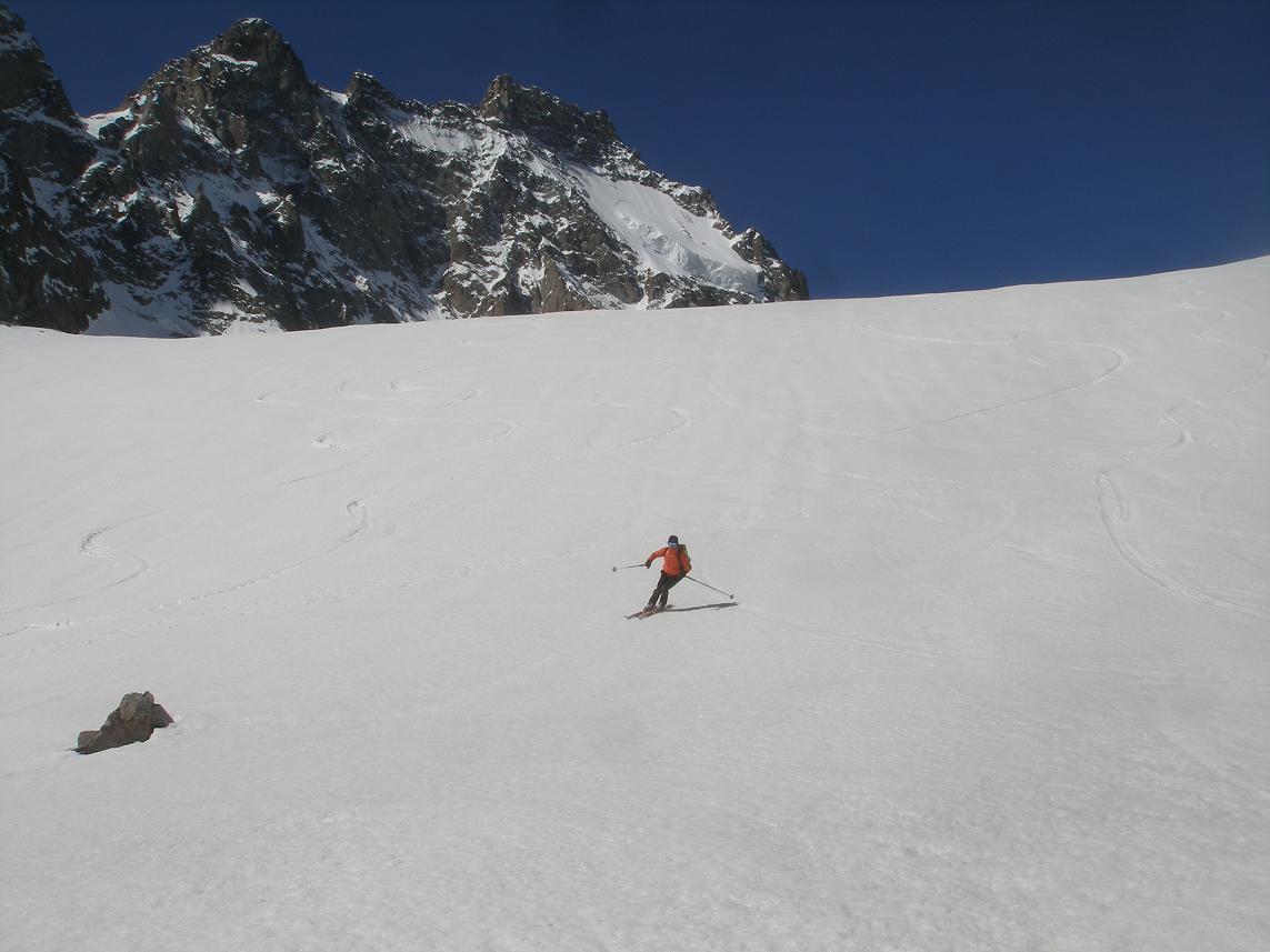 grandes courbes! : sur le glacier "excéllent"