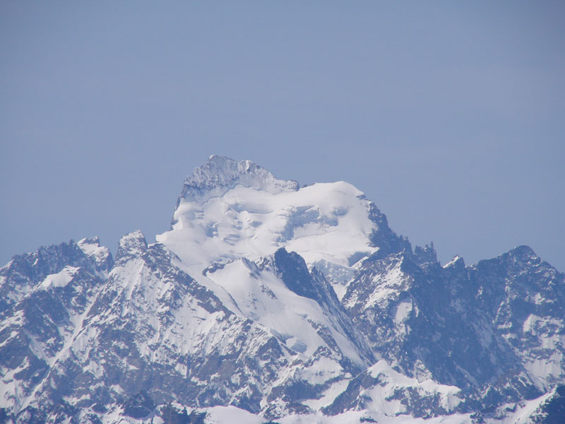 Dôme des Ecrins : Vue sur le dôme