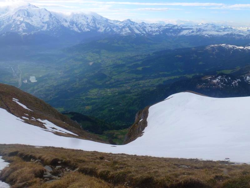 Les 4 Tetes : Le Foehn, bien visible sur le massif
