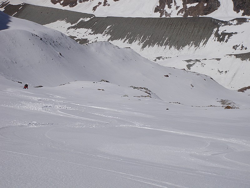 skis : il va falloir trouver la sortie