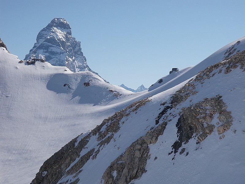 imposant : bivouac Florio et le Cervin