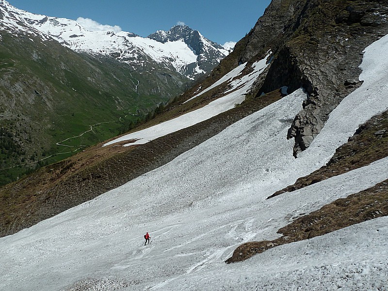 Le dernier névé : : vers 2200m