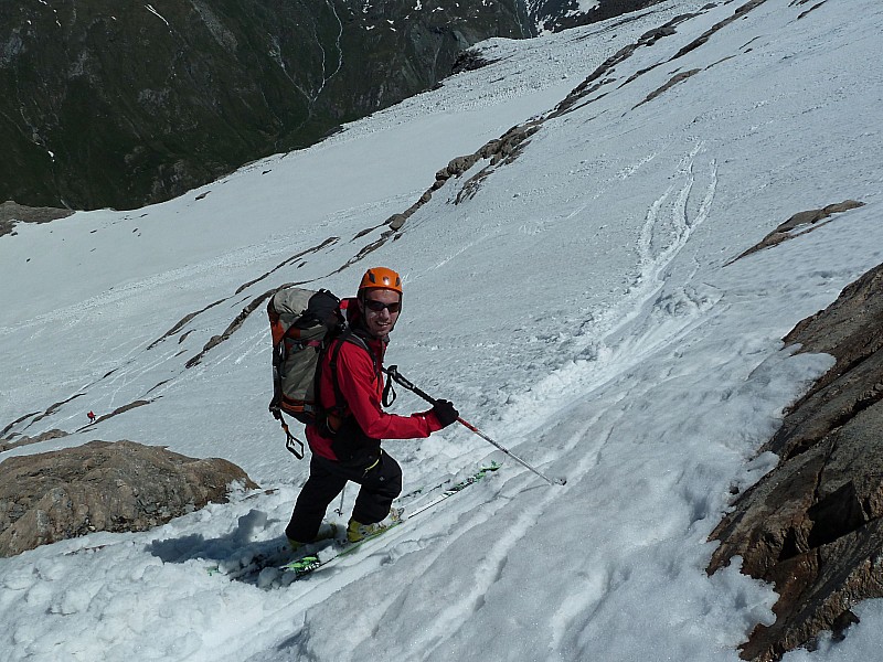 On quitte le glacier : : cette face est bien chaude alors que la précédente n'a pas décaillé