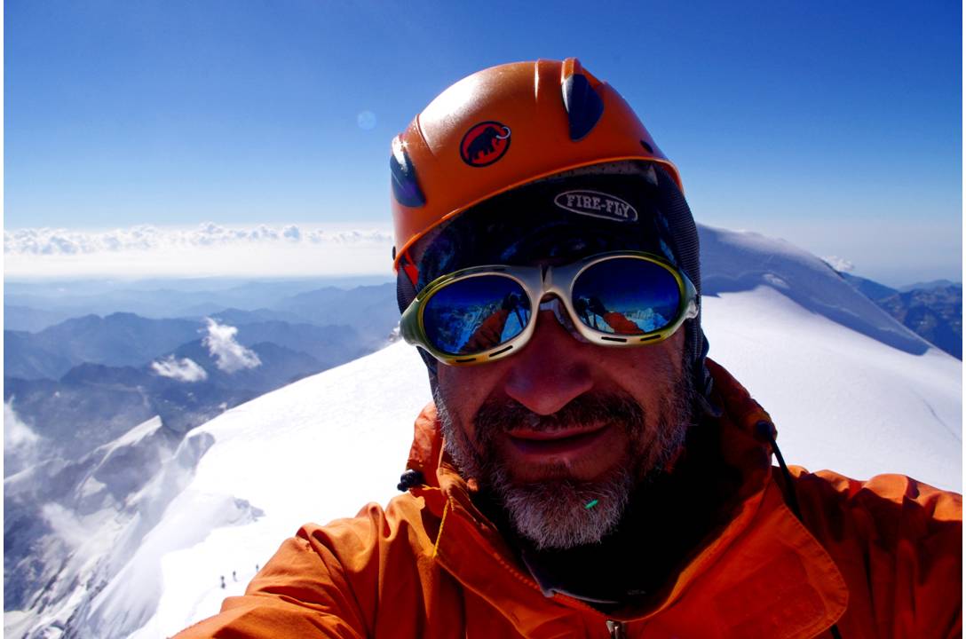 Sourillant et gelé : Votre contributeur, pas si gaillard que çà aujourd'hui.. bien refroidi...