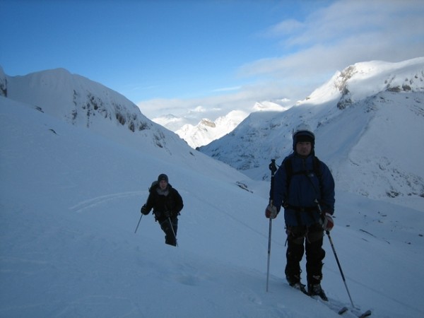 Approche Taillon : Dans l'approche sous la face nord du Taillon