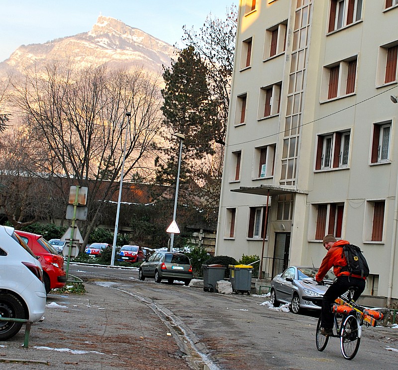 Véloski : Objectif devant les roues...