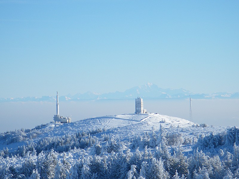 antenne et Mt Blanc : comme le dit Pilator une vue exceptionnelle aujourd'hui, Sancy Cezalier, cantal....