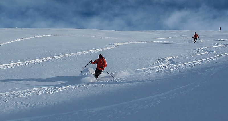 crete du brouffier : à quoi ça sert d'avoir des skis larges ?!