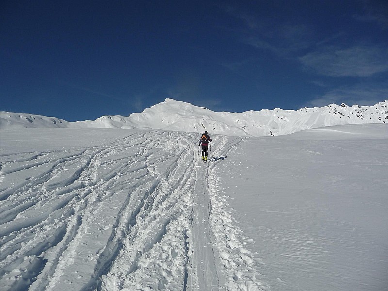 Monts Tellier : Au fond, le sommet...