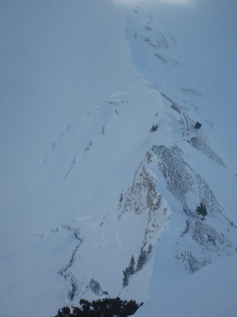 Sous le col de Bellefond : Grosses fissures