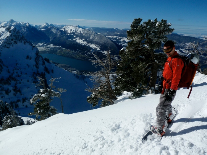 Prêt à descendre ? : On profite une dernière fois du lac...