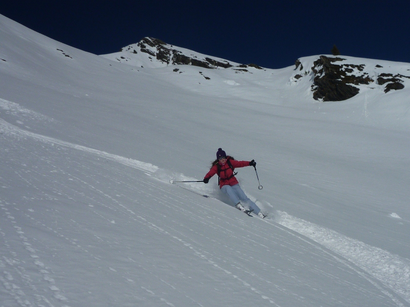 bond : Amandine adore ses nouveau ski
