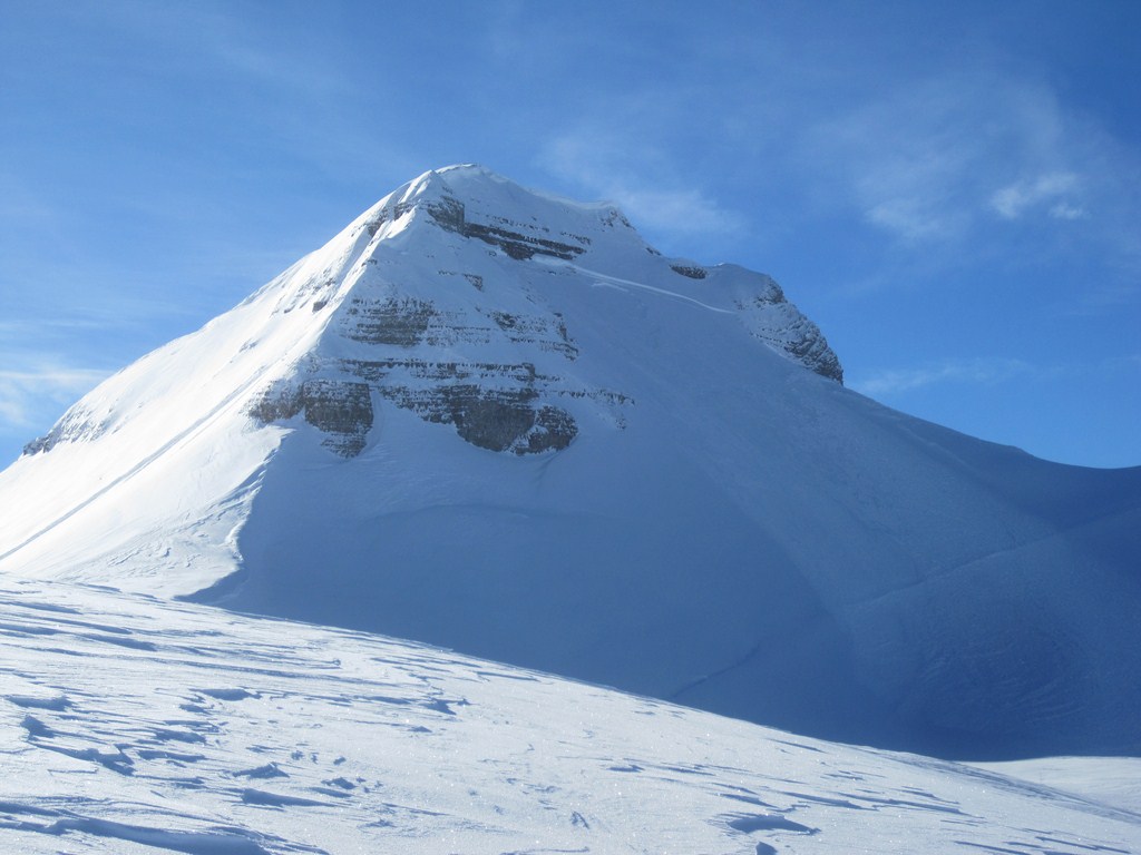 Tête Pelouse : Belle plaque à vent en face Nord