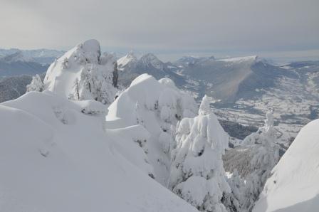 Le sommet : l'aute coté le 14/02/2012 avec le soleil