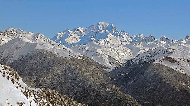 et la classique : du Mt-Blanc, encore bien dégagé (11H30)