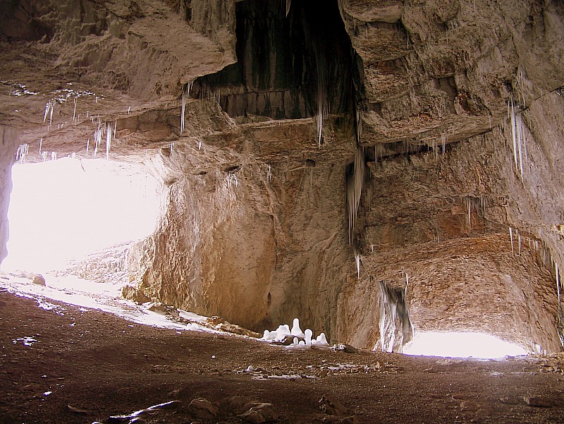 Granier ouest : belle ambiance cette grotte
