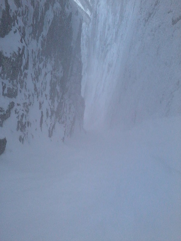 ambiance! : plein de neige qui degueule dans le couloir par moments, ca rajoute un petit quelque chose!