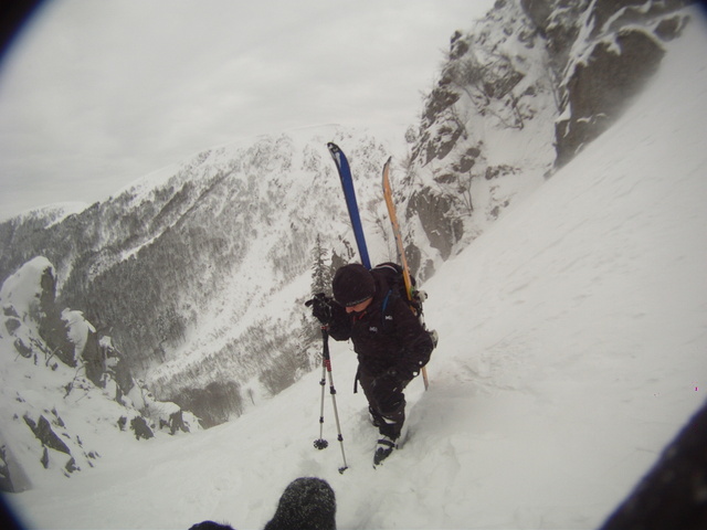 le haut de la martins : 16 h plus beaucoup de sauce