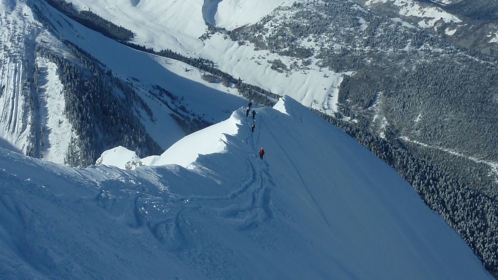 Skitour Game : rencontre au sommet à la sortie du sud ouest