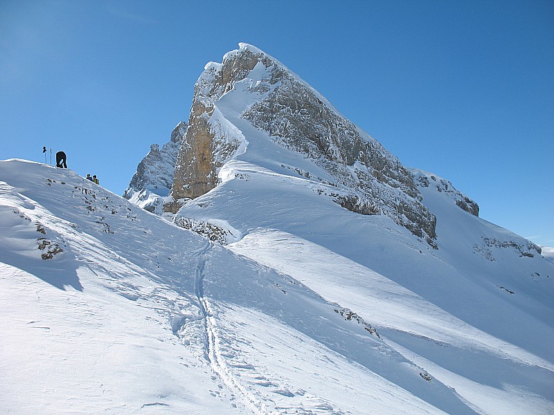 Combe Marto : La Pointe Percée au fond
