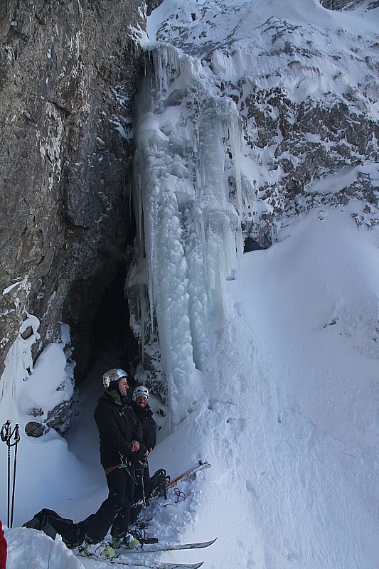 Thomas et Ludo : Sous la cascade de glace après le rappel