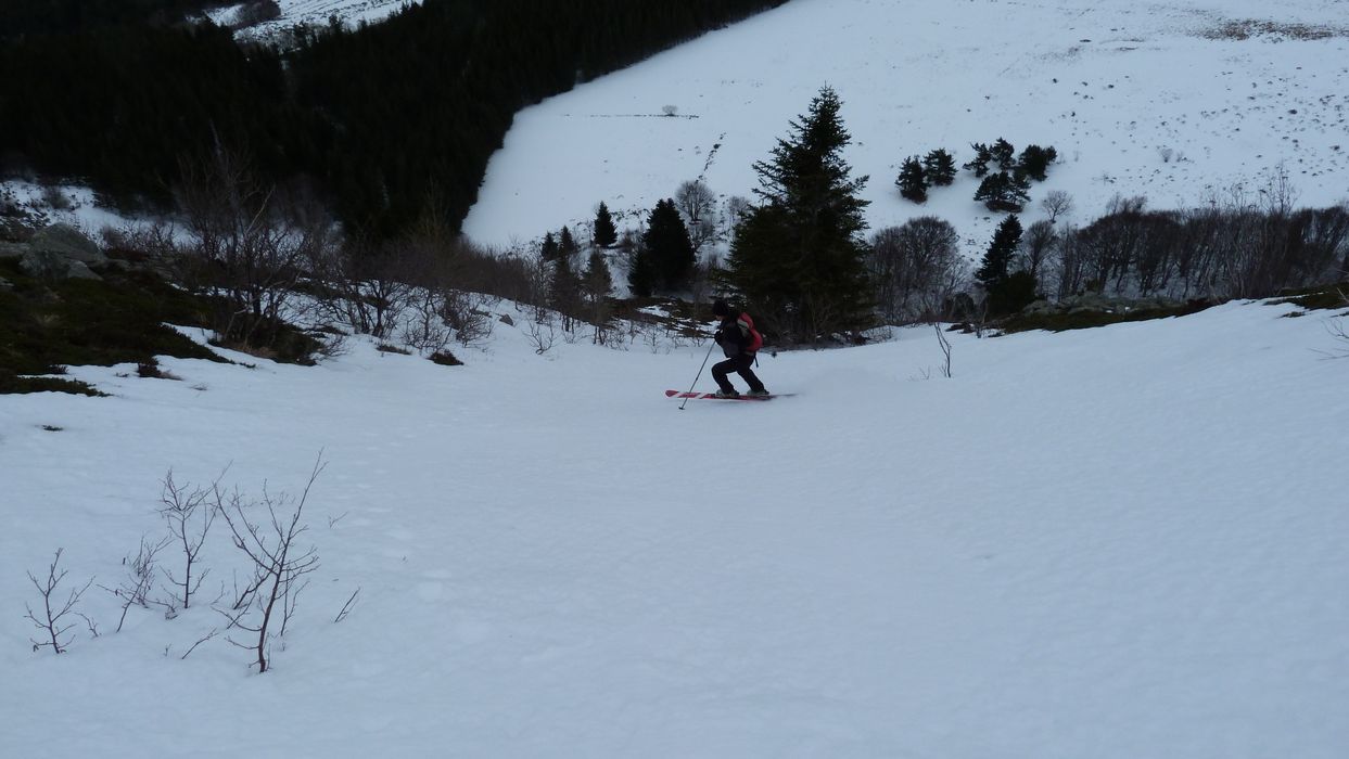 Couloir Est de l'antécime : En bas çà s'élargit