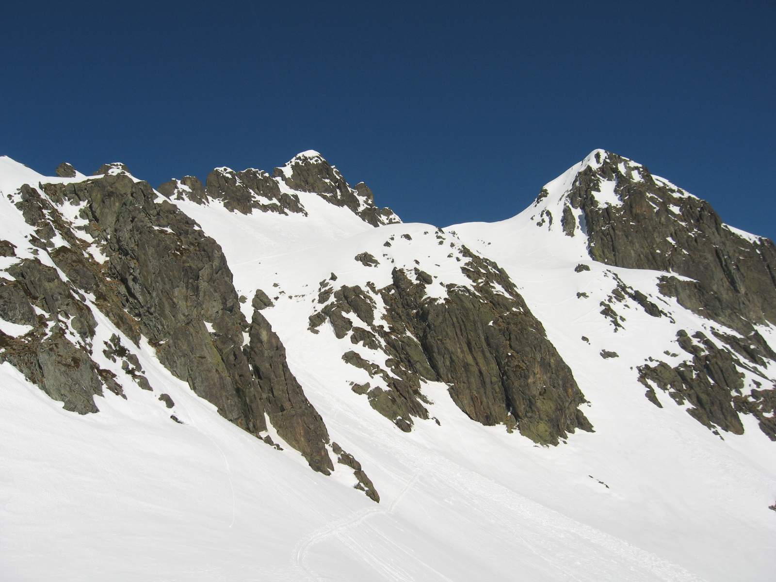 #5 Dent du Pra : Couloir versant sud dent du Pra Dent du Pra : Couloir versant sud dent du Pra
