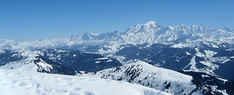 panorama Mont Blanc : un dernier regard vers ce panorama sans égal vu à de multiples reprises au cours de la semaine