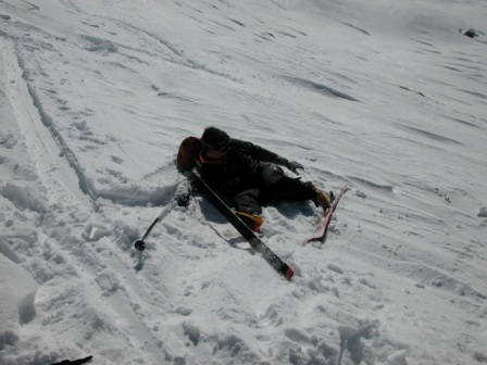 Les 1ères conversion de Lionel : Pour une première à ski de rando, 1162 m, ça faisait peut être un peu beaucoup... Il s'en est bien sorti quand même !!!