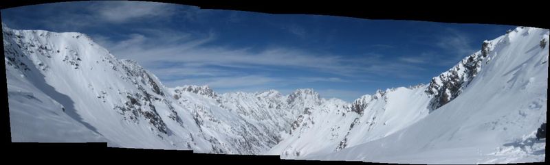 Vallon de Cerise : Panoramique du col coté Italien. 
Merci Crapahu06 pour ce montage photo et toutes les photos de cette sortie.