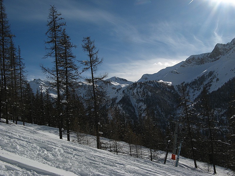 Vue deps téléski des Amoureux : Vue depuis le téléski des Amoureux dessus la vallée de St Véran