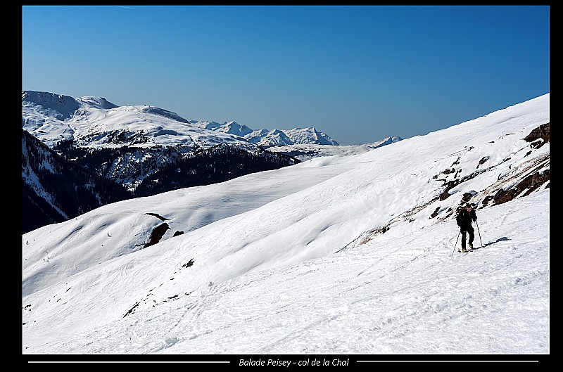 accès au col de la chal : fin de randonnée en passant d'abord part les deux nants puis le col de la chal ( 2500 m)