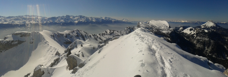 Vue vers la Dent de Crolles : depuis le sommet des Lances de M.