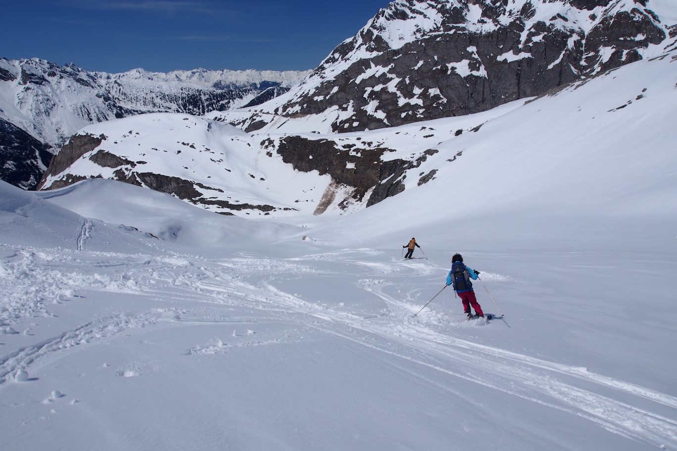 vallon de l'Arcellin : Vers 13 heures, encore de bonne conditions.