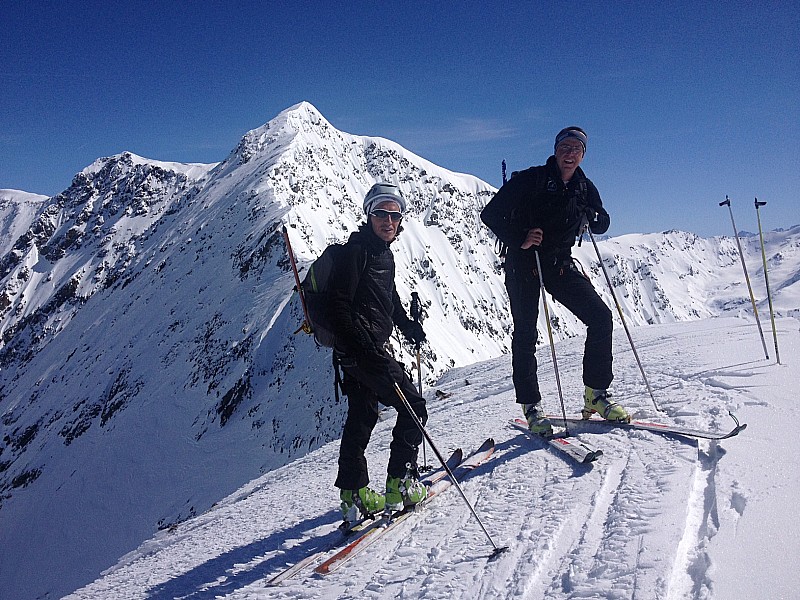 Summit ! : Mes 2 acolytes au sommet ! Une vue exceptionnelle et un panorama unique