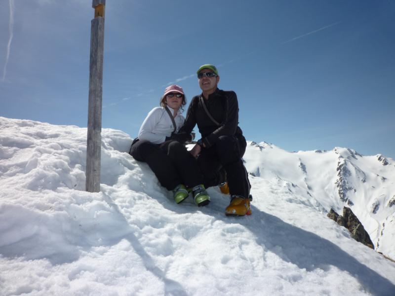 Magali et Didier : Magali et Didier au sommet. Une super vue sur les 4000m suisse.