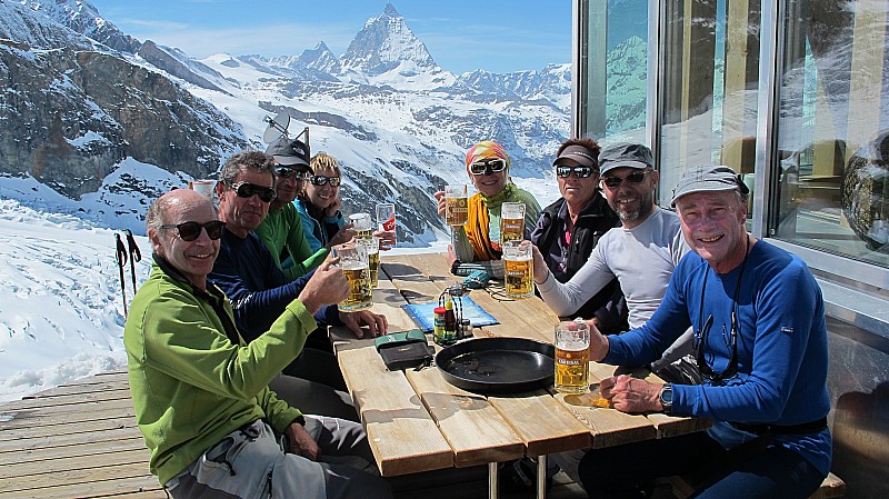 Après tout ça, ça mérite bien une petite mousse !