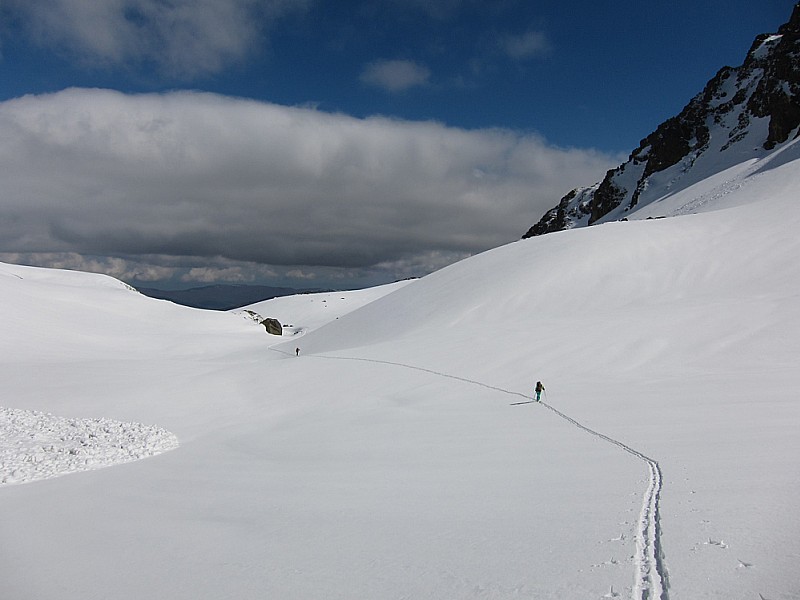 Combe de Tartereau : on aura quand même mis les skis sur 200m de d+ aujourd'hui