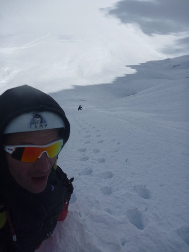 Col de la Verte : Le petit autoportrait du jour 100m au dessus de la rimaye