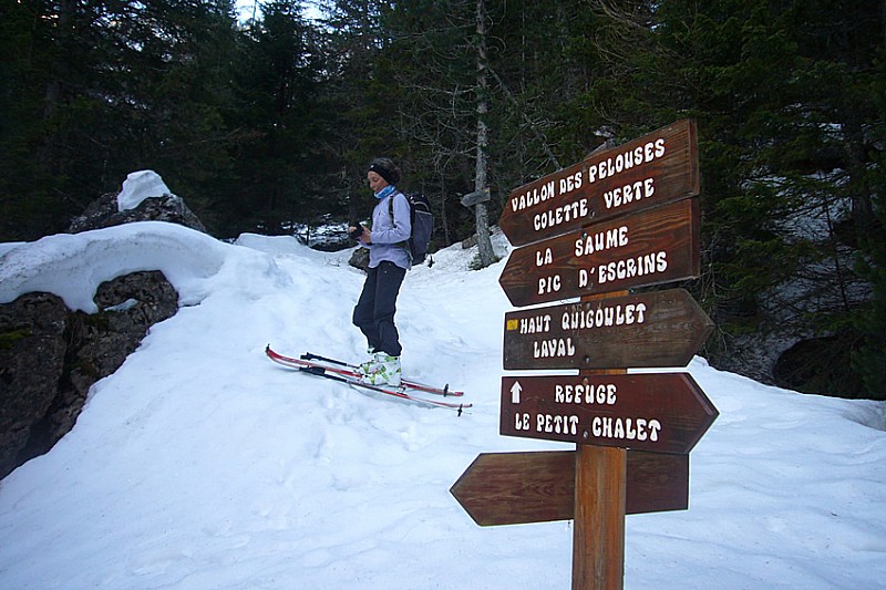On attaque le sentier dans les bois